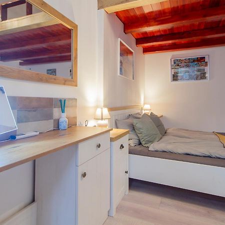 Dob Apartment With Ac Budapest Ngoại thất bức ảnh