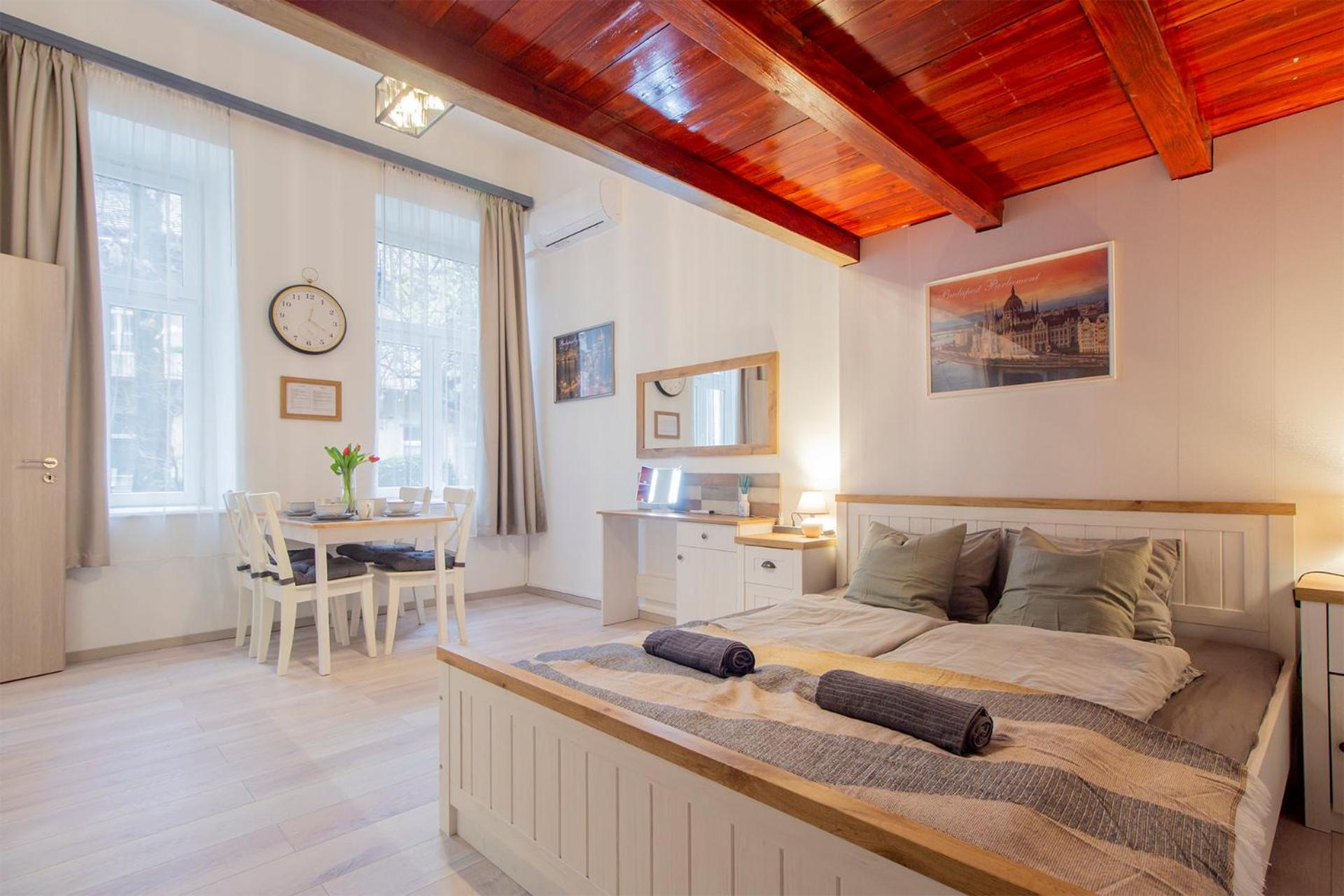 Dob Apartment With Ac Budapest Ngoại thất bức ảnh